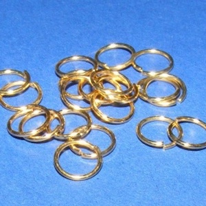 Szerelőkarika (1019/A minta/20 db) - 7x0,7 mm - gyöngy, ékszerkellék - Meska.hu Szerelőkarika (1019/A minta/20 db) - 7x0,7 mm - gyöngy, ékszerkellék - Meska.hu