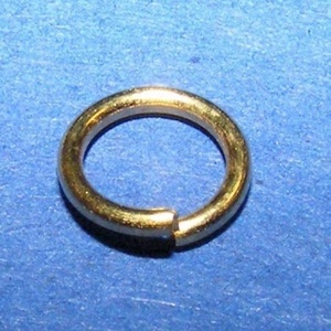 Szerelőkarika (1012/E minta/20 db) - 4x0,7 mm - gyöngy, ékszerkellék - Meska.hu Szerelőkarika (1012/E minta/20 db) - 4x0,7 mm - gyöngy, ékszerkellék - Meska.hu