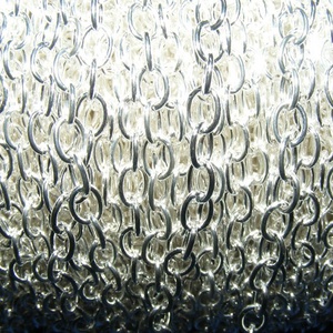 Ezüst színű lánc (57. minta/1 m) - 7,5x5,5x1,2 mm - gyöngy, ékszerkellék - Meska.hu Ezüst színű lánc (57. minta/1 m) - 7,5x5,5x1,2 mm - gyöngy, ékszerkellék - Meska.hu