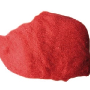 Festett gyapjú (5 g) - piros - textil - Meska.hu Festett gyapjú (5 g) - piros - textil - Meska.hu