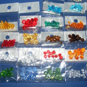 Csiszolt üveggyöngy-26 (4x6 mm/10 db) - zöld - gyöngy, ékszerkellék - Meska.hu Csiszolt üveggyöngy-26 (4x6 mm/10 db) - zöld - gyöngy, ékszerkellék - Meska.hu