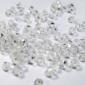 Csiszolt üveggyöngy-32 (6x6 mm/15 db) - színtelen gyémánt - gyöngy, ékszerkellék - Meska.hu Csiszolt üveggyöngy-32 (6x6 mm/15 db) - színtelen gyémánt - gyöngy, ékszerkellék - Meska.hu