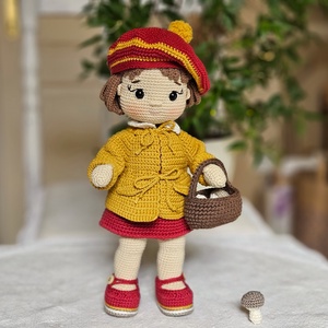 Horgolt baba gombával - játék & sport - baba & babaház - öltöztethető baba - Meska.hu
