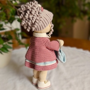 Horgolt baba ridiküllel - játék & sport - baba & babaház - öltöztethető baba - Meska.hu