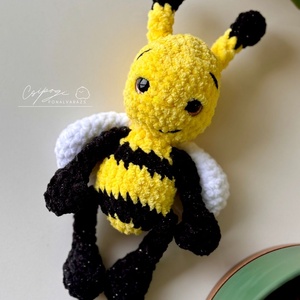 Amigurumi horgolt méhecske, Játék & Sport, Plüssállat & Játékfigura, Méhecske, Horgolás, MESKA