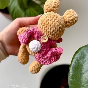 Amigurumi horgolt nyuszi fodros ruhában - játék & sport - plüssállat & játékfigura - nyuszi - Meska.hu