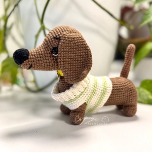 Amigurumi horgolt tacskó - játék & sport - plüssállat & játékfigura - kutya - Meska.hu