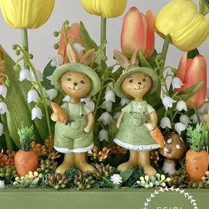 Nyuszipár a virágoskertben-asztaldísz - otthon & életmód - dekoráció - húsvéti asztaldíszek - Meska.hu