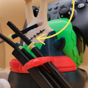 One Piece Zoro Által Inspirált Kontroller Tartó Csiga, Otthon & Életmód, Dekoráció, Asztal és polc dekoráció, Asztaldísz, , MESKA
