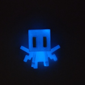  Foszforeszkáló Minecraft Allay Figura, Játék & Sport, Plüssállat & Játékfigura, Más figura, Festett tárgyak, MESKA
