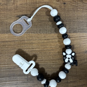 Cumilánc - bulldogos, Baba - mama, Baba játékok, Cumilánc, Gyöngyfűzés, gyöngyhímzés, Ékszerkészítés, MESKA