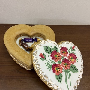 Szív alakú mézeskalács doboz - esküvő - emlék & ajándék - doboz - Meska.hu