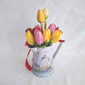 Tavaszi tulipános locsoló kaspó, csokor, box, asztaldísz - otthon & életmód - dekoráció - virágdísz és tartó - csokor & virágdísz - Meska.hu