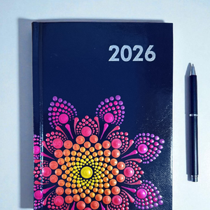 2026. évi heti beosztású mandalás határidőnapló - sárga-magenta - otthon & életmód - papír, írószer - naptár & tervező - Meska.hu