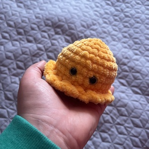 Horgolt plüss polip - játék & sport - plüssállat & játékfigura - polip - Meska.hu