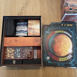 Mars terraformálása Árész expedíció kiegészítő: kártyatartók (2 db) - játék & sport - táblajáték és kártyajáték - társasjátékok - Meska.hu