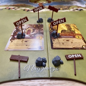 Everdell társasjáték-kiegészítő  - nyitva táblák (6 db) - játék & sport - táblajáték és kártyajáték - társasjátékok - dobókocka - Meska.hu