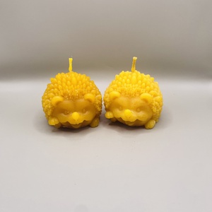 Méhviasz gyertya sünis (4cm) - Meska.hu