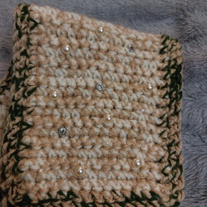 Horgolt gyöngyös - strasszos telefon tartó, toll tartó, mini kézi táska - táska & tok - variálható táska - Meska.hu