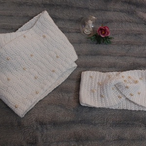 Hófehér gyöngyös, horgolt fejpánt, fülvédő és körsál szett � stílusos melegség kézzel készítve - Meska.hu