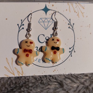 Névre szóló, kézzel készült Mézis ajándékok, szeretettel összeállítva, díszcsomagolásban - ékszer - fülbevaló - lógó fülbevaló - Meska.hu