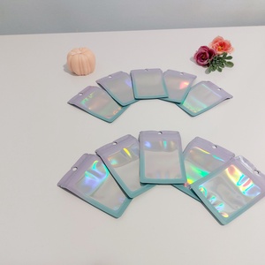Lila-kék színátmenetes holografikus ajándék tasak, ajándék zacskó, 10 db-os csomag, Kellékek & szerszámok, Vegyes alapanyag, Egyéb alapanyag, Mindenmás, MESKA
