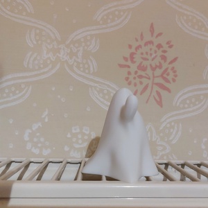 Cuki 3D nyomtatott fehér szellem + ajándék led mécses - otthon & életmód - gyertya, illat, aroma - mécses és mécsestartó - Meska.hu