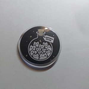 A legjobb orvosság, Cuki cicás kitűző, táskadísz, díszcsomagolásban, új - ékszer - kitűző és bross - Meska.hu