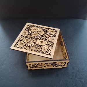 Virágmintás doboz - otthon & életmód - dekoráció - asztal és polc dekoráció - díszdoboz - Meska.hu