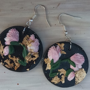 Virágos süthető gyurma fülbevaló  - ékszer - fülbevaló - lógó fülbevaló - Meska.hu