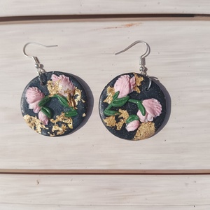 Virágos süthető gyurma fülbevaló  - ékszer - fülbevaló - lógó fülbevaló - Meska.hu