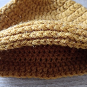 Mustársárga horgolt baba sapka - ruha & divat - babaruha & gyerekruha - babasapka - Meska.hu