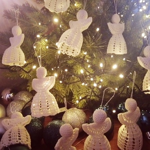 10 db horgolt angyalka - karácsony - karácsonyi lakásdekoráció - karácsonyfadíszek - Meska.hu