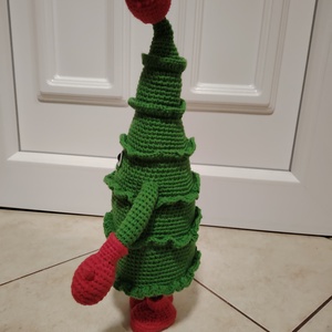 Horgolt fenyőfa manó - karácsony - karácsonyi lakásdekoráció - karácsonyfa, grincsfa - Meska.hu