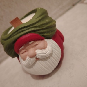 Gyertya Mikulásos kaspóban, Karácsony, Karácsonyi lakásdekoráció, Karácsonyi illatgyertya, mécses, Gipszöntés, Gyertya-, mécseskészítés, MESKA