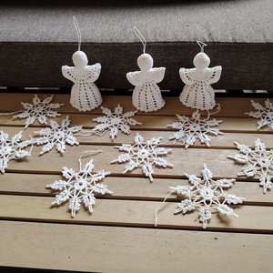3 db horgolt angyalka + 10 db horgolt hópehely - Meska.hu
