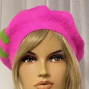 Pink gyapjú nemezelt sapka, barette - ruha & divat - sál, sapka, kendő - sapka - Meska.hu