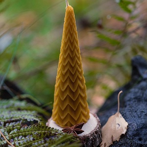 Fenyőfa  gyertya - Meska.hu