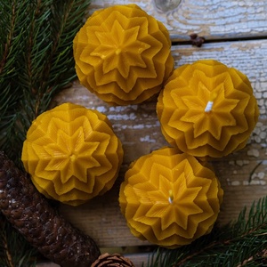 Adventi koszorúra  - karácsony - karácsonyi lakásdekoráció - ünnepi asztaldekoráció - Meska.hu