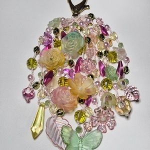 Színes virágoskert táskaékszer  - táska & tok - kulcstartó & táskadísz - táskadísz - Meska.hu