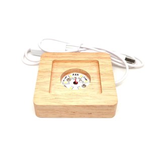 Lámpa fa talpas négyzet USB színváltós 8x8/5cm, Kellékek & szerszámok, Ásvány alapanyag, Ásvány lámpa, , MESKA