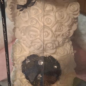 �Habrózsa macika szivecskével a kezében� - otthon & életmód - virágdekoráció - virágok - virágbox - Meska.hu