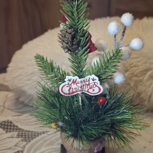 �Macimikulás kisszekérrel és műfenyő ágakkal� - karácsony - karácsonyi lakásdekoráció - karácsonyi lakásdíszek - Meska.hu