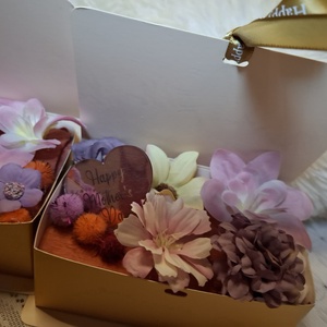 ?Anyáknapi könyv alakú virágbox?, Otthon & Életmód, Virágdekoráció, Virágok, Virágbox, Mindenmás, MESKA