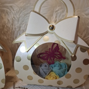 Anyáknapi, nőnapi, valentinnapi mini virágtáska pezsgő színű - otthon & életmód - virágdekoráció - virágdíszek - asztali virágdísz - Meska.hu