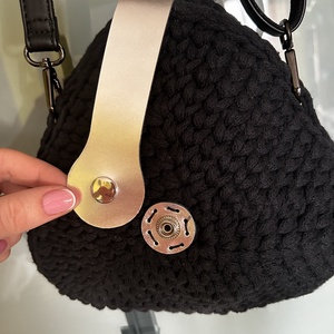 Háromszög crossbody - táska & tok - kézitáska & válltáska - vállon átvethető táska - Meska.hu
