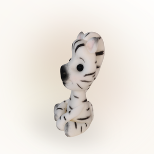 Vidám zebra cukorfigura � kézzel készített tortadísz gyerekeknek, szülinapra és babaváróra - otthon & életmód - konyhafelszerelés, tálalás - sütés, főzés - sütidísz - Meska.hu