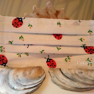 Katicás maszk, zsebes béléssel, mikrózható, fül kímélő - Meska.hu