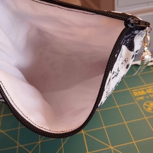 Neszesszer, táska rendező, apró holminak, éji lepke. - táska & tok - neszesszer - Meska.hu