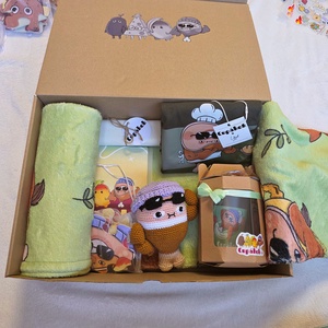 Csülök Csabi box - baba - mama - babalátogató ajándékcsomag - Meska.hu